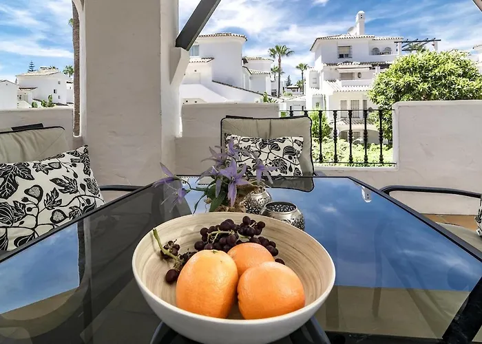 Lnm16- Comfortable Next To Puerto Banus