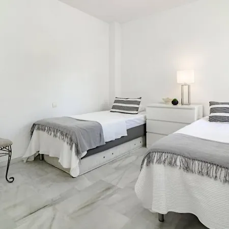 Lnm16- Comfortable Next To Puerto Banus Apartment