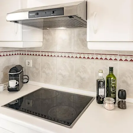 Apartment Lnm16- Comfortable Next To Puerto Banus